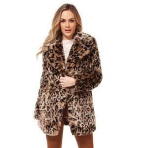 BNWT Leopard print faux fur coat size Small